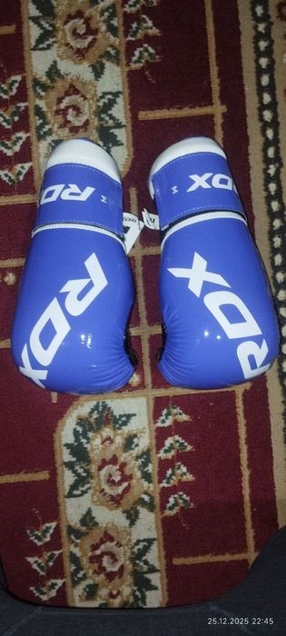боксерские перчатки, box uchun perchatka