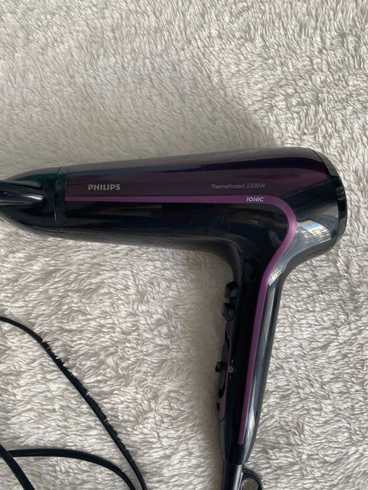 Uscător de păr Philips ThermoProtect Ionic 2200W – Stare foarte bună