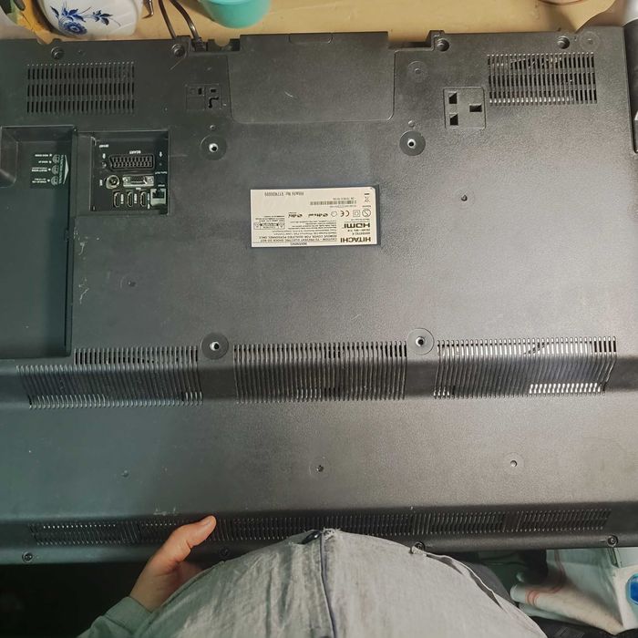 TV smart HITACHI 100cm