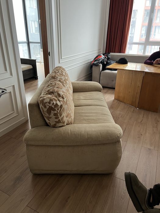 Продам диван и кресло