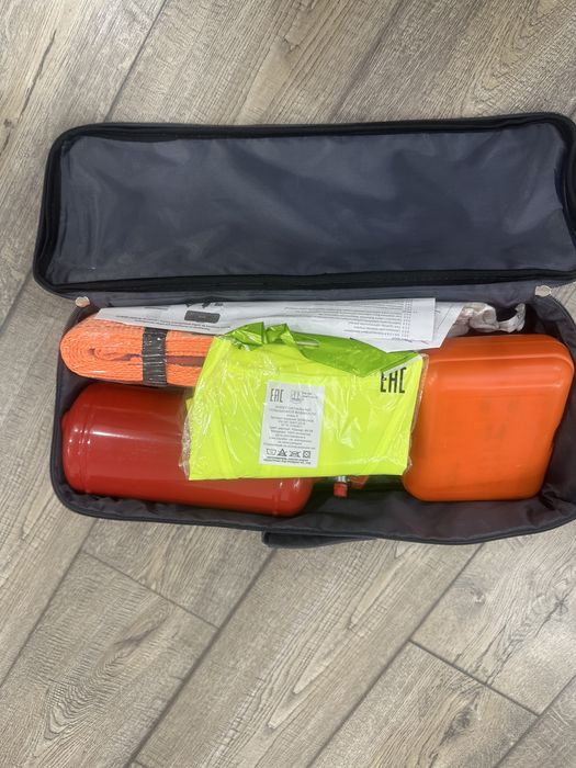 Набор автомабилиста Тайота оригинал