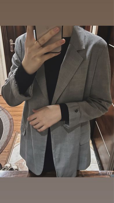 Классический костюм в клетку