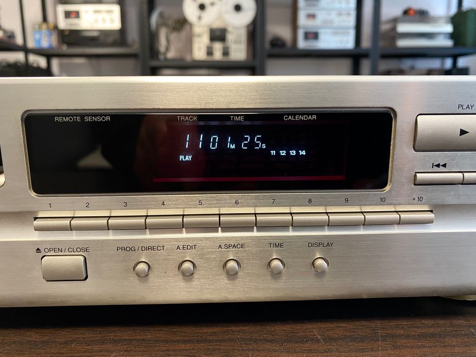 Класен CD плеър Denon