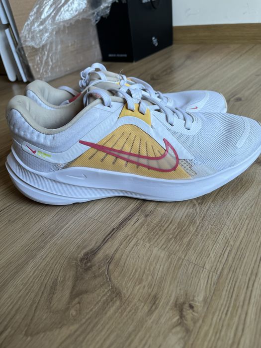 Nike Quest 5 обувки за бягане