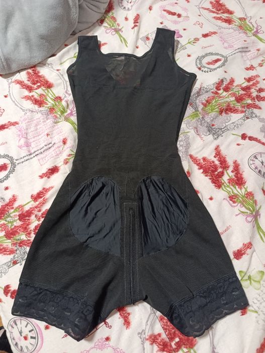 Оформящ гащеризон и корсет