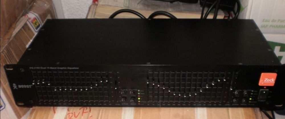 Equalizer BOOST EQ 215S Dual 15 Band Graphic , reda sunet deosebit, arata si functioneaza bine
Se poate preda sau livra cu Fan Curier.