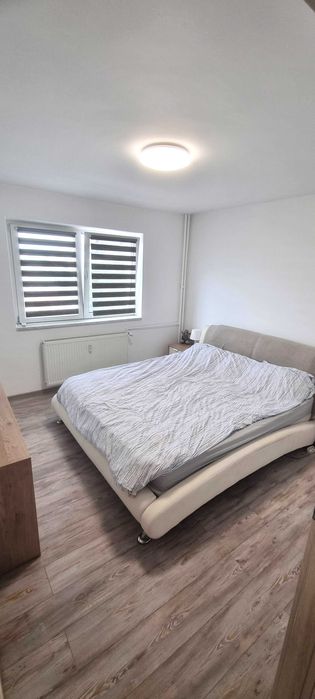 Apartament 3 camere, renovat, proprietar, Ploiesti, Bulevardul Republicii