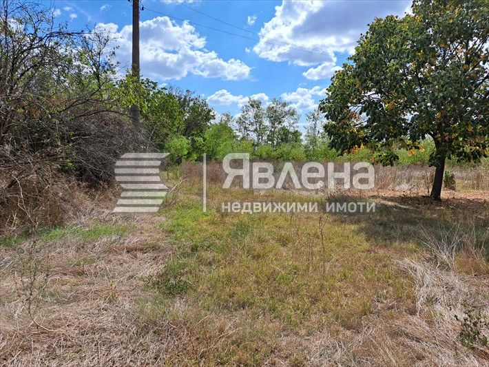 Продава се Къща в с. Ханово, Област Ямбол - 40 кв.м за 143 €/кв.м - Снимка #2