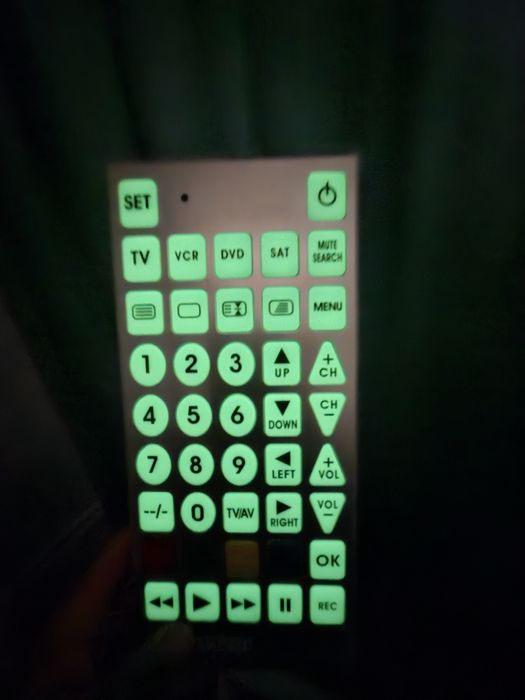 Telecomandă universală