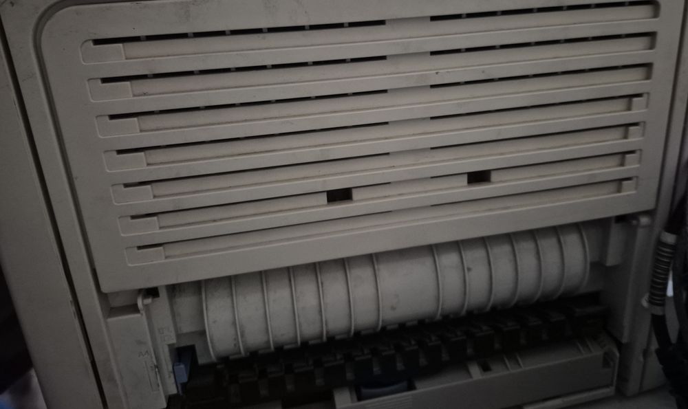 Принтер Hp рабочий лазерный