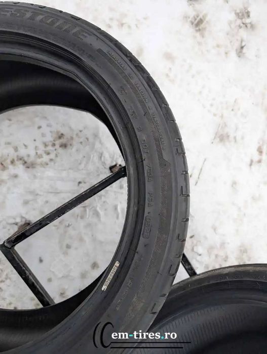 SET 2 Anvelope Vara 255/40 R18 BRIDGESTONE Potenza S001 95Y - Runflat