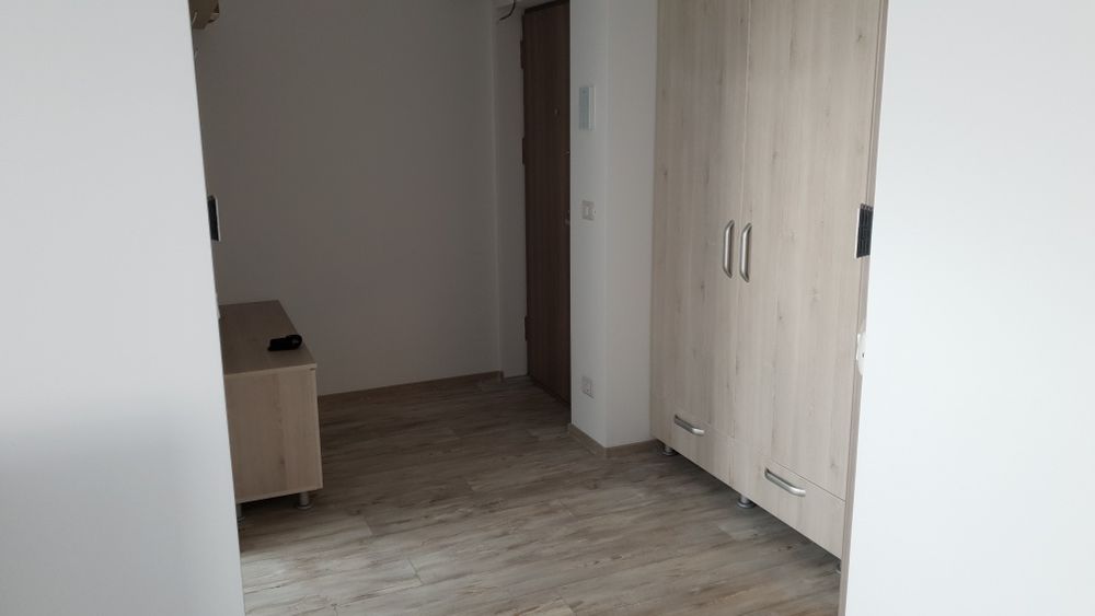 Inchiriez apartament 2 camere