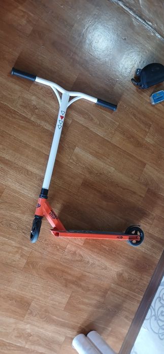 Трюковой самокат 15000