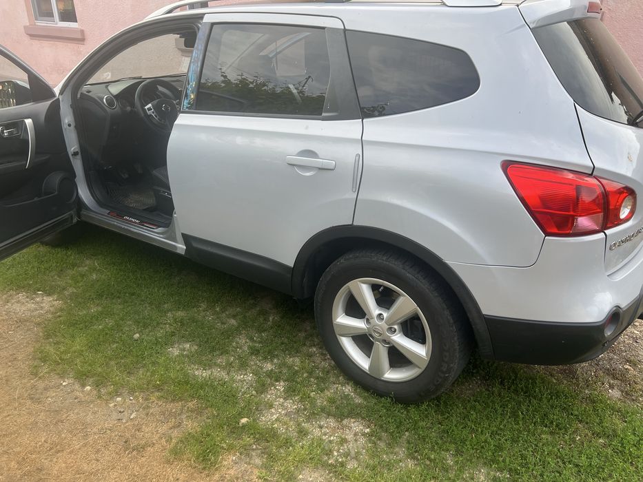 Nissan Qashqai + 2 ,2009,2.0d, 4x4