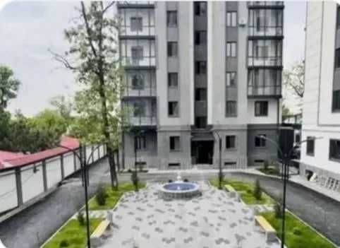 2-комнатная в Baku Residence, ул. Баку, до центра 5 минут`