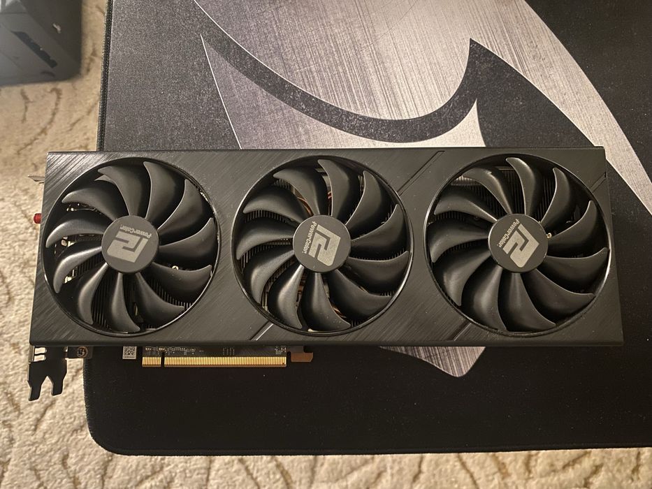 Fighter AMD Radeon™ RX 6800 16GB GDDR6