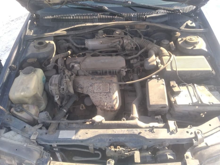 Соочно продам Toyota Carina E