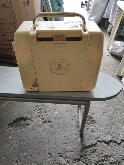 Продам коляску СССР Мотылёк в рабочем состоянии.