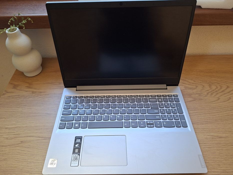 Laptop Lenovo IdeaPad S145