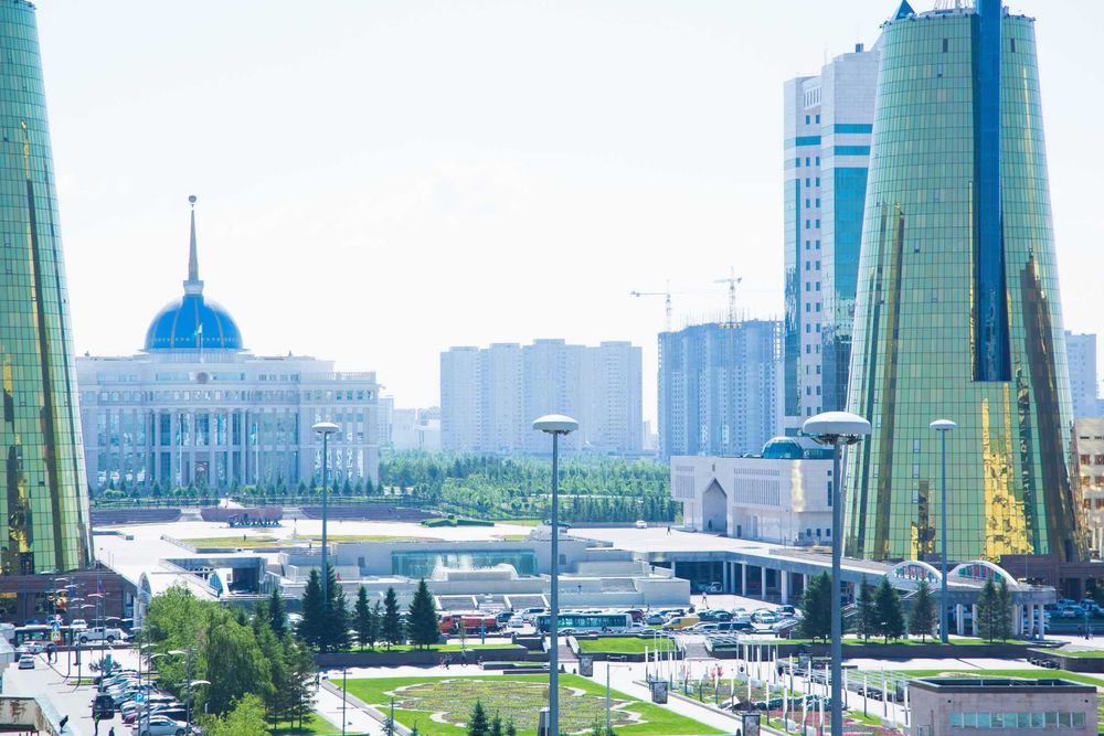 2х ком посуточно по ул Кунаева 14Д