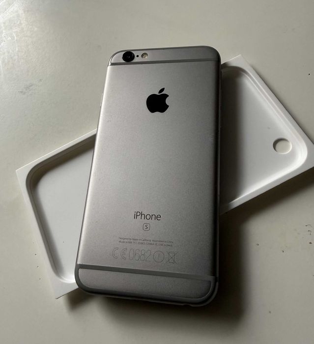 iPhone 6S, 16 GB