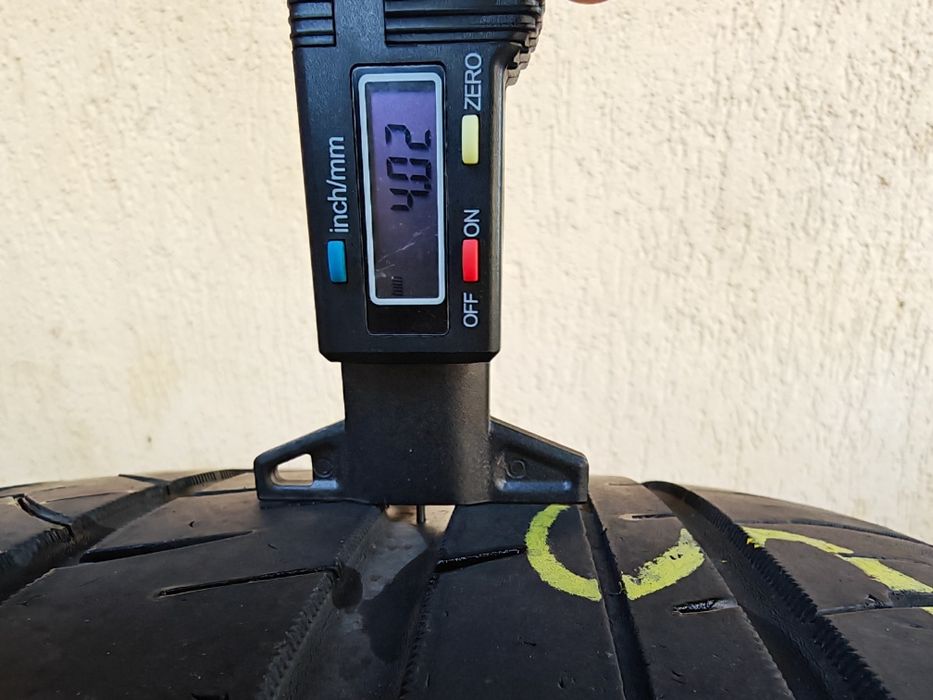 4 anvelope Roadmarch Prime UHP 08  295 35 R21 4.02mm