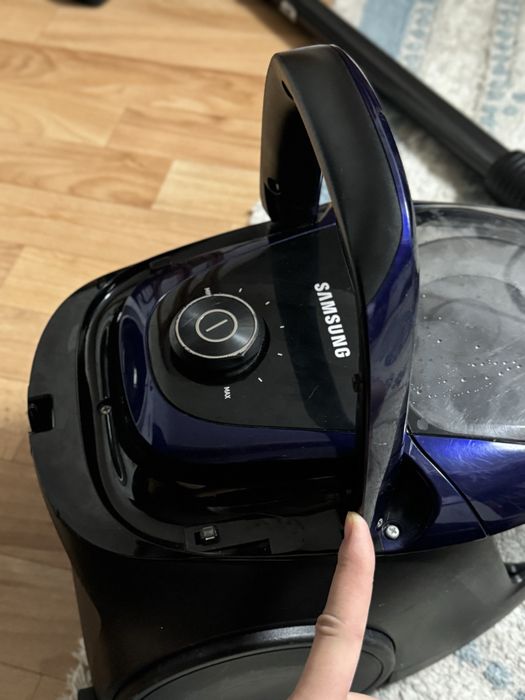 Продам пылесос SAMSUNG