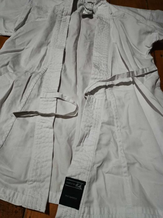 Kimono alb judo, karate,Marime 130 cm/ arte martiale/Sport contact