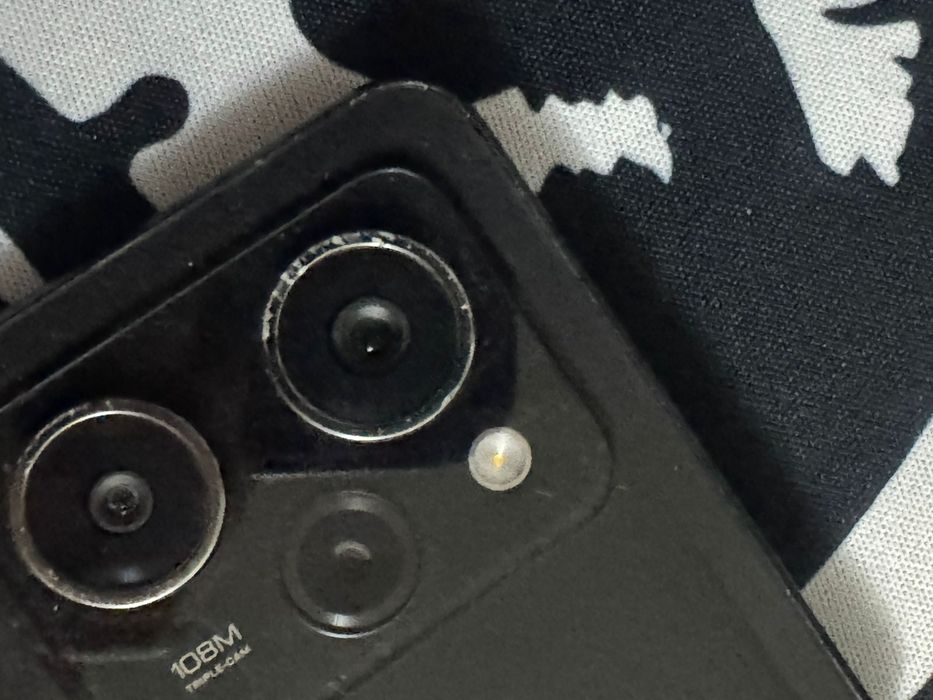 Продам Poco x5 pro 5g