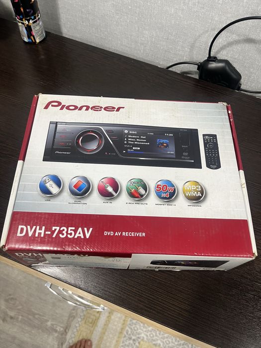 Продам оригинальный магнитофон Pioner