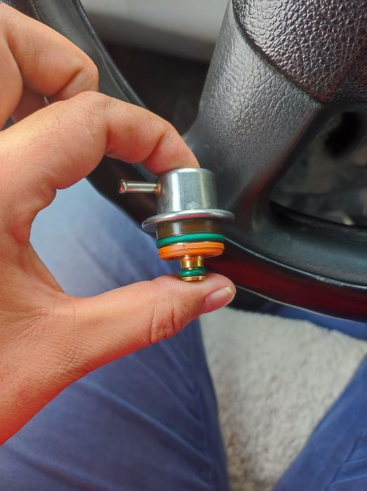 Продам обратный клапан 4 бар