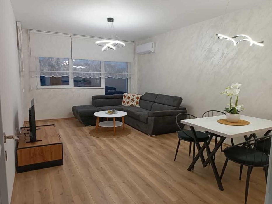 Дава се под наем Двустаен апартамент в Хасково, Младежки хълм - 70 кв.м за 500 € - Снимка #3