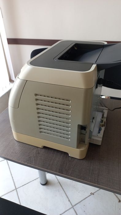 Цветен лазерен принтер HP Color LaserJet 1600