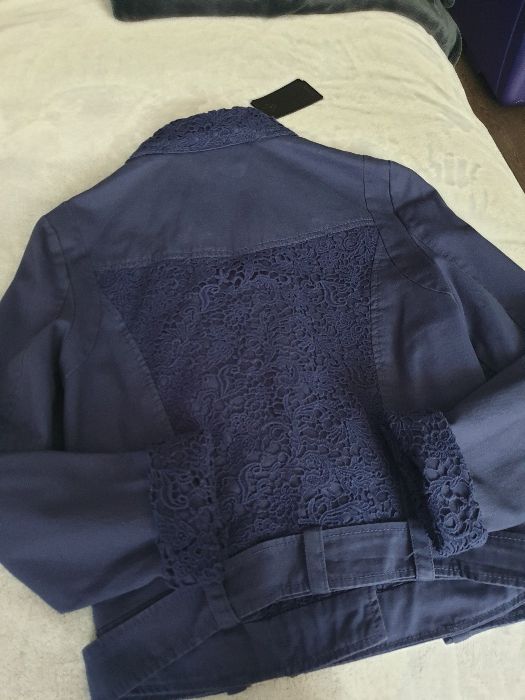 Guess нови, оригинални