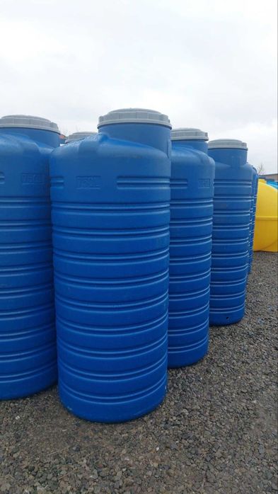 резервоари/бидони/цистерни промоция!сини 4-пластови- 750 литра за300лв