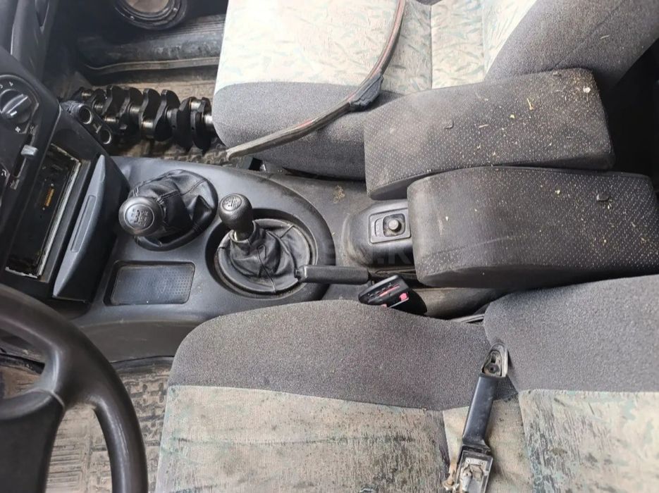 Нива Шевроле на разбор