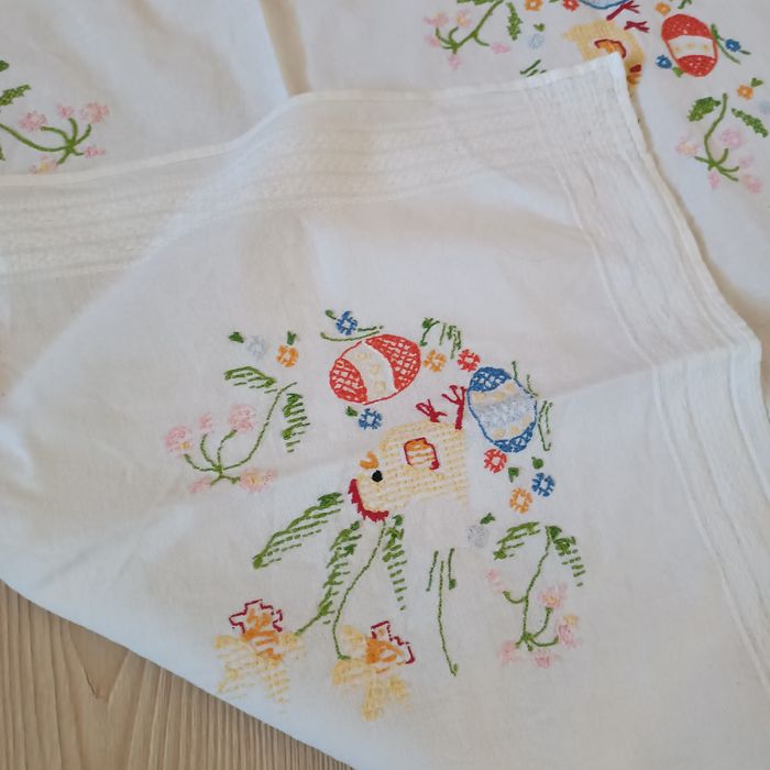 Великденско каре 69/74 см