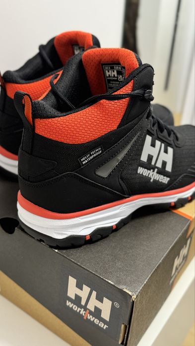 Helly Hansen Chelsea Evo 2 Mid O2 HT Зимни мъжки боти