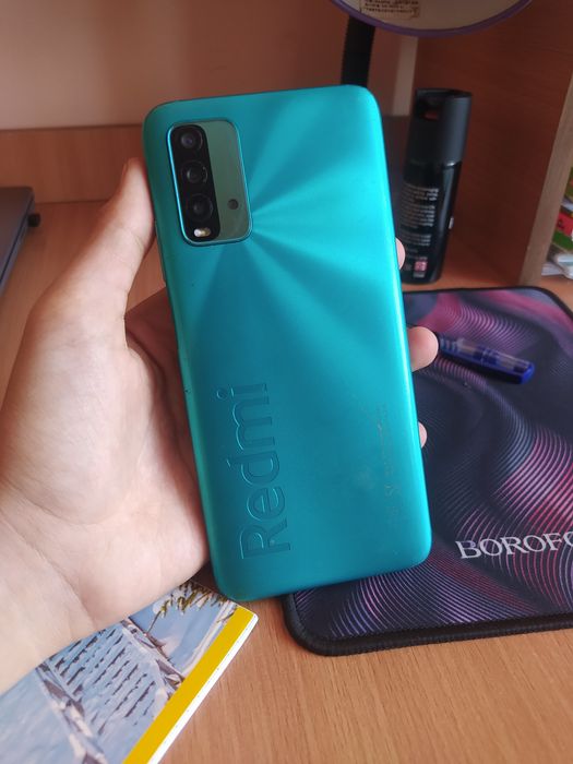 Redmi 9T царапин много