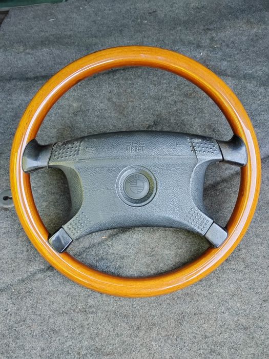 Volan de lemn BMW