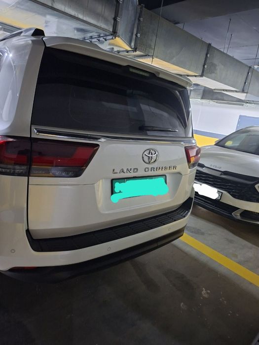 Toyota Land Cuiser 300 SFX X1