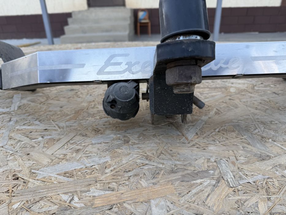 Фаркоп для автомобиля