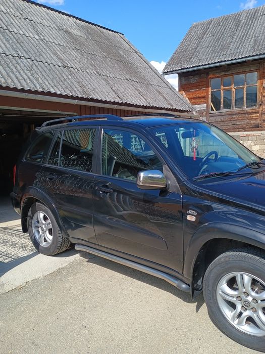 Vind Toiota rav 4 .