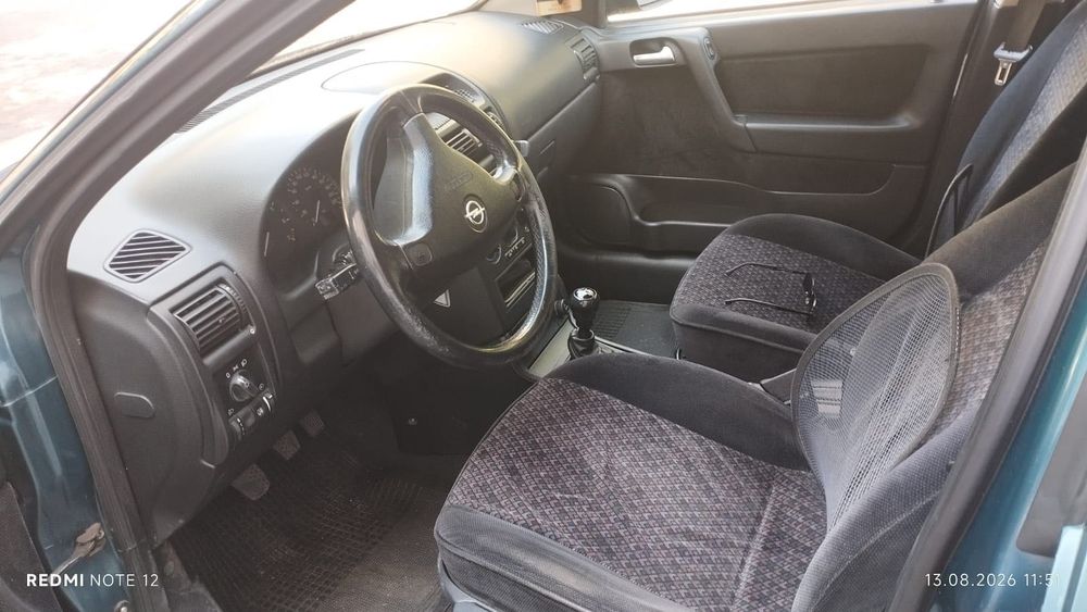Vând  Opel Astra G