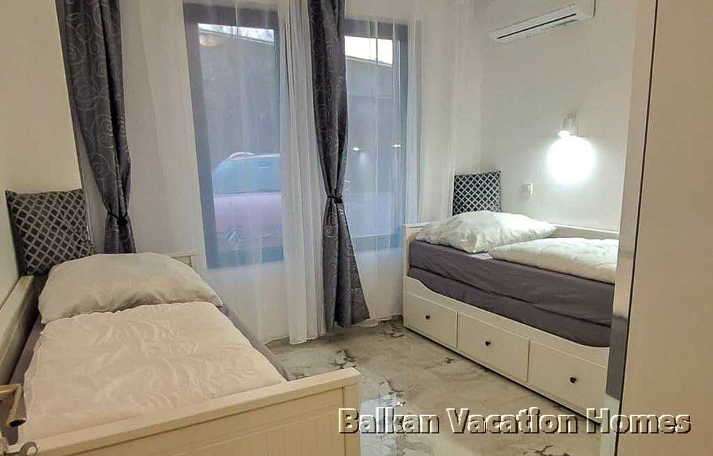 Луксозен апартамент на брега на морето в Обзор