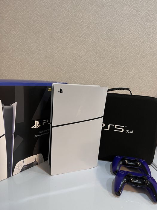 Playstation 5 Slim | 1Tb | 2 джойстика