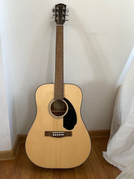 Chitara Acustica Fender