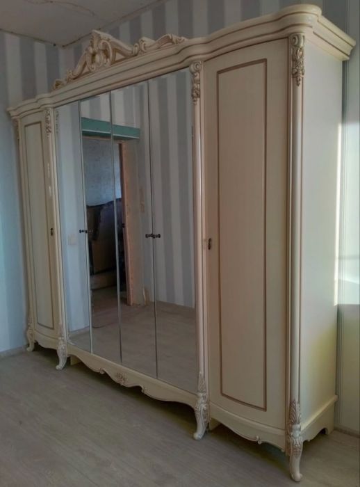 Продам спальный гарнитур Эра lolena