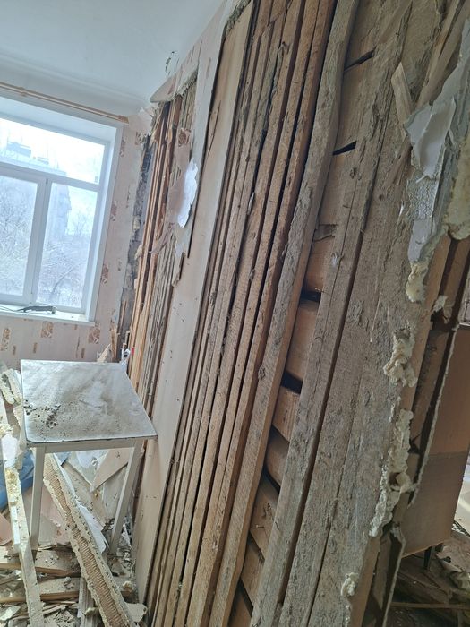 Дрова самовывоз, все снято надо вытащить только