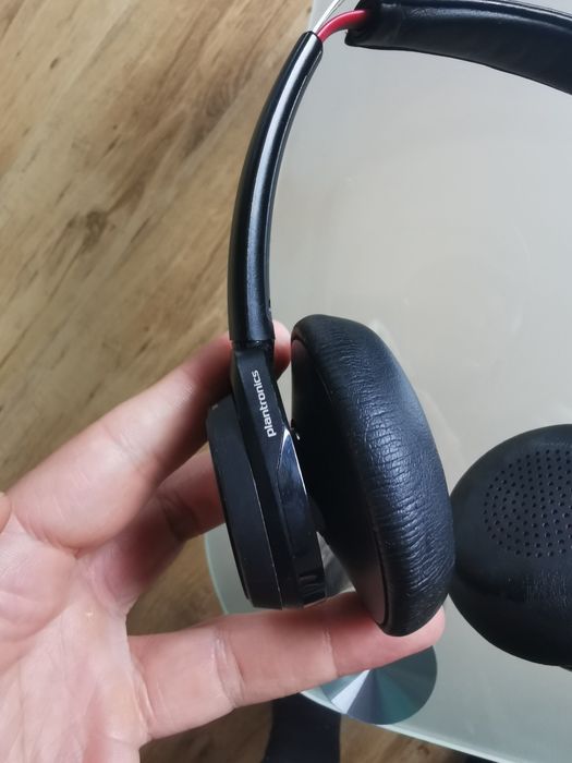 Plantronics B825
